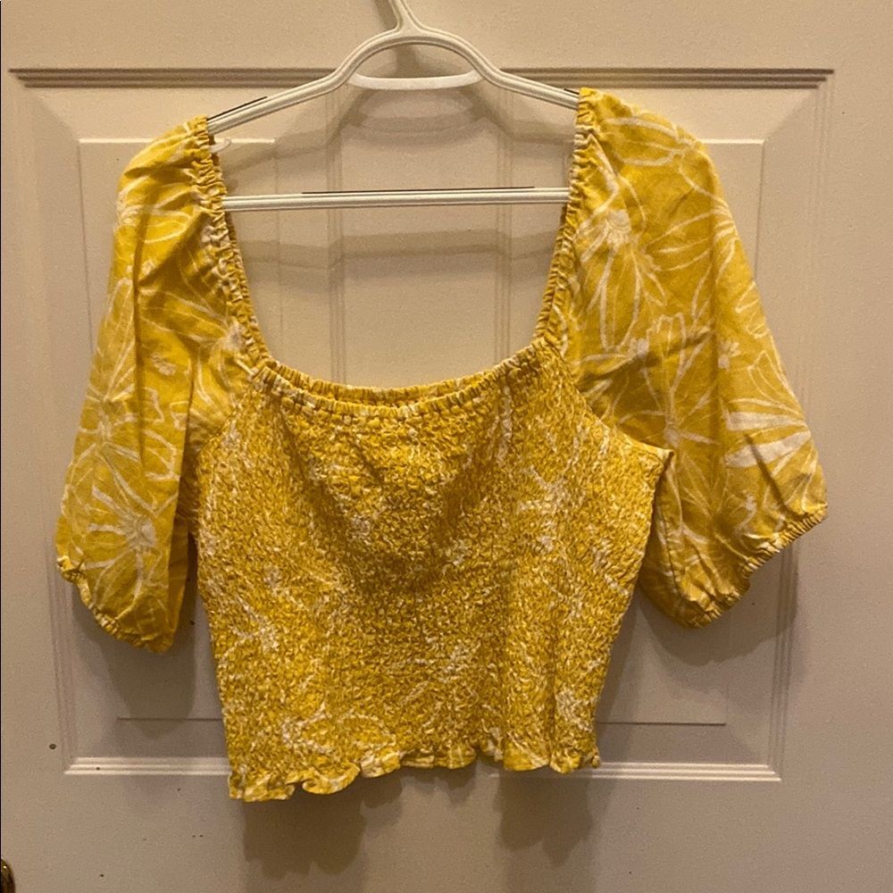 Universal Thread Yellow Off the Shoulder Puff Sleeve Crop Top